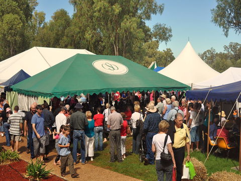 Nosh Narrabri - Tourism Caloundra 1