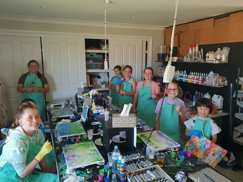 School Holidays - Kids Art Class - Painting - Tourism Caloundra 0