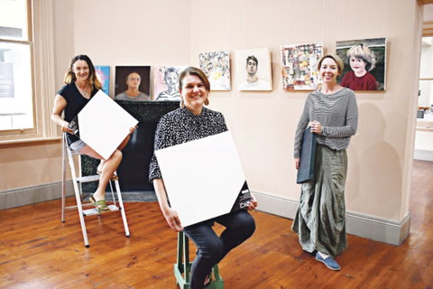 100 Barossa Artists - Tourism Caloundra 0