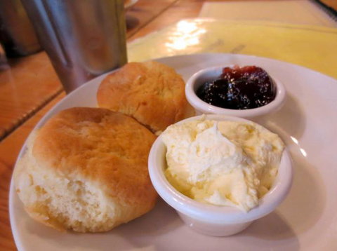 Live Music At Roths Wine Bar - Tourism Caloundra 2