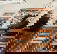 Bottomless Brunch At The Belfast - Tourism Caloundra