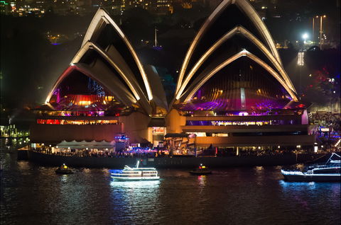 Exclusive New Years Eve Cruise On  Silver Spirit - Tourism Caloundra 0