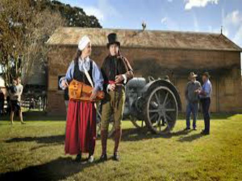 Peek Into The Past - Tourism Caloundra 2