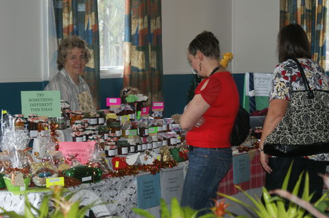 Twilight Markets At East Kurrajong - Tourism Caloundra 2