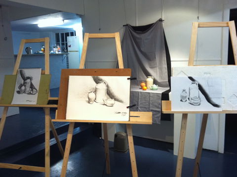 Art Classes With Violetta Strabic - Tourism Caloundra 1