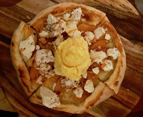 Friday Night Wood-Fired Pizzas - Tourism Caloundra 1