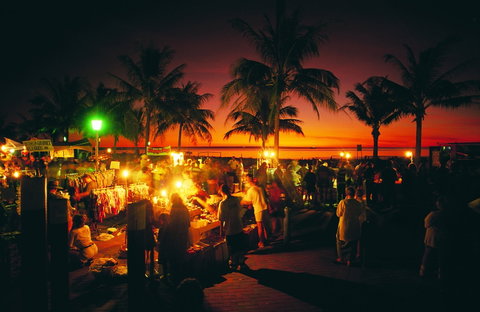 Mindil Beach Sunset Market - Tourism Caloundra 2