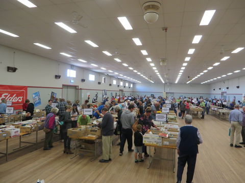Rotary Club Of Wagga Wagga - Book Fair - Tourism Caloundra 1