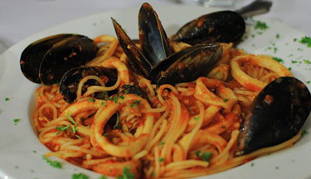 Napoli In Bocca Restaurant - Tourism Caloundra 0