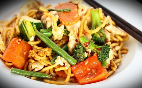 Le Lerd Thai Restaurant - Tourism Caloundra 1