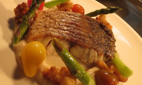 Seven Sins Restaurant - Tourism Caloundra 3