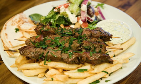 Nikos Restaurant Bar - Tourism Caloundra 3