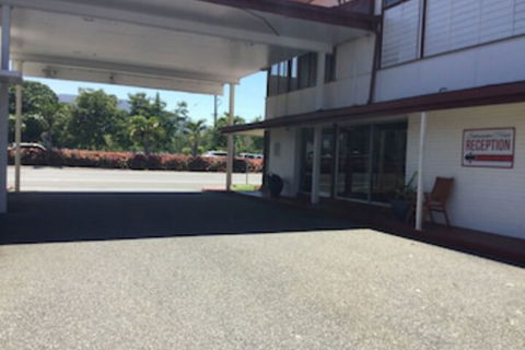 Ambassador Motel - Tourism Caloundra 0