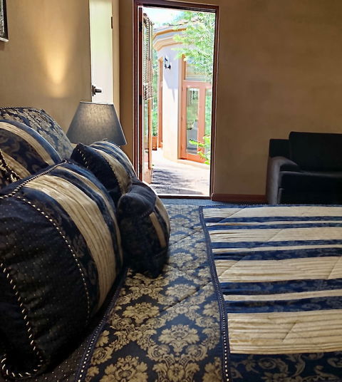 Estate Tuscany - Tourism Caloundra 5