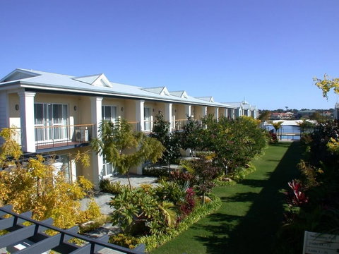 C Mandurah Resort - Tourism Caloundra 4