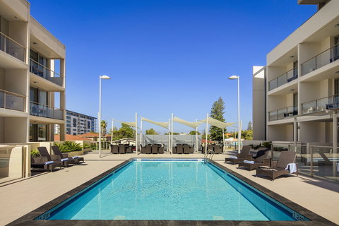 Quest Scarborough - Tourism Caloundra 1