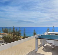 Scarborough Beach Resort - Tourism Caloundra