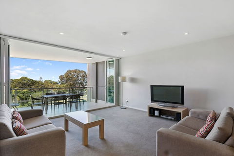 Akama Resort - Tourism Caloundra 1