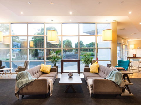 Ibis Melbourne Glen Waverley - Tourism Caloundra 4