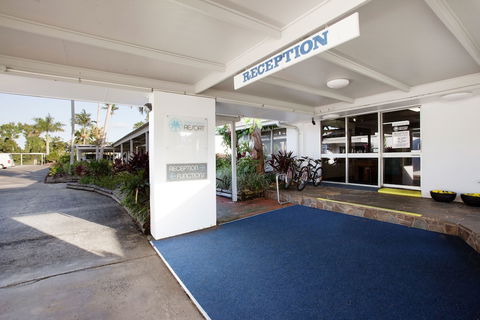 Mission Beach Resort - Tourism Caloundra 1