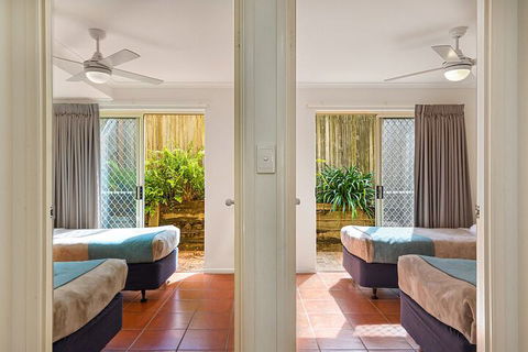 Coolum Beach Getaway Resort - Tourism Caloundra 7