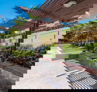 Swell Resort Burleigh Beach - Tourism Caloundra