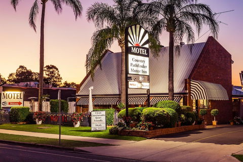 Country Pathfinder Motor Inn - Tourism Caloundra 3