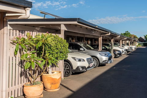 Country Pathfinder Motor Inn - Tourism Caloundra 5