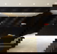 Burbury Hotel  Apartments - Tourism Caloundra