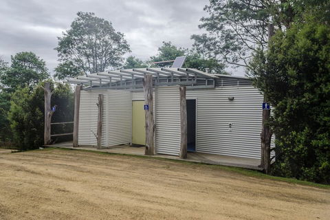 Huon Bush Retreats - Tourism Caloundra 6
