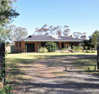 Talga Vines Vineyard Escape - Tourism Caloundra