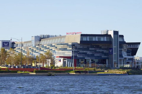 Mercure Melbourne Caroline Springs - Tourism Caloundra 2