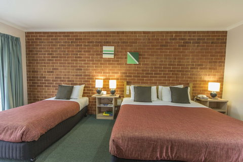 Rose Garden Motel - Tourism Caloundra 4