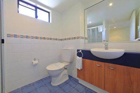 Kacys Bargara Beach Motel - Tourism Caloundra 4