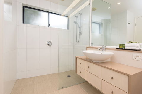 Noosa Springs Golf Resort & Spa - Tourism Caloundra 5