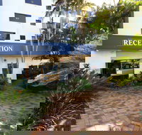 San Simeon Apartments - Tourism Caloundra