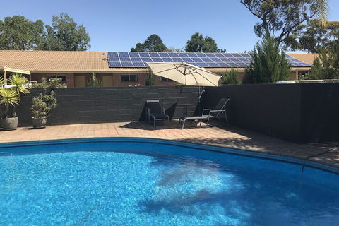 Nagambie Motor Inn - Tourism Caloundra 1