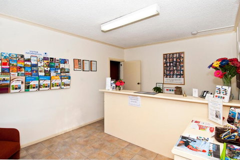Econo Lodge Hacienda Motel Geelong - Tourism Caloundra 3