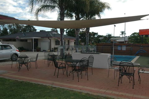 Motel Woongarra - Tourism Caloundra 1
