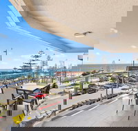 Seashells Scarborough - Tourism Caloundra