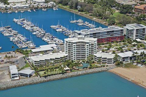 Mariners North Holiday Apartments - Tourism Caloundra 4