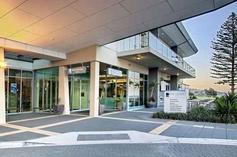 The Port Lincoln Hotel - Tourism Caloundra 1
