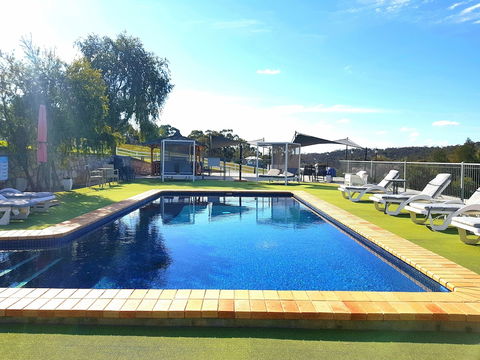 Clare Valley Motel - Tourism Caloundra 4