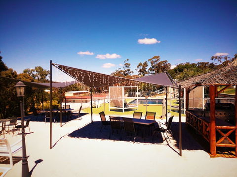 Clare Valley Motel - Tourism Caloundra 3