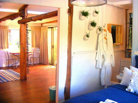 The Garden Burees - Tourism Caloundra 3