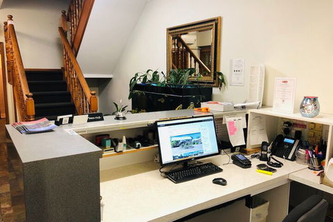 Campbelltown Colonial Motor Inn - Tourism Caloundra 6