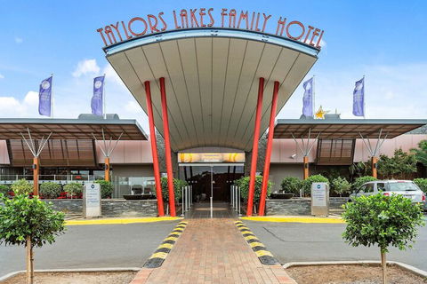Quality Hotel Taylors Lakes - Tourism Caloundra 3