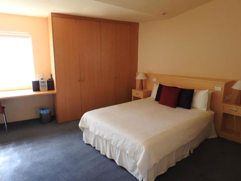 Waves Luxury Suites - Tourism Caloundra 4