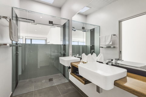 Seafarers Getaway - Tourism Caloundra 6