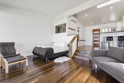 Seafarers Getaway - Tourism Caloundra 3